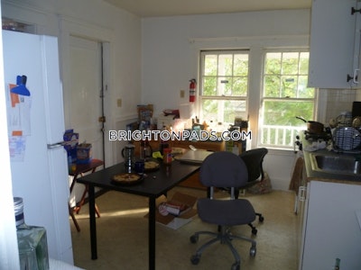 Brighton 5 Beds 2 Baths Boston - $6,300 No Fee