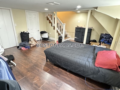Fort Hill 4 Beds 2 Baths Boston - $4,675 No Fee